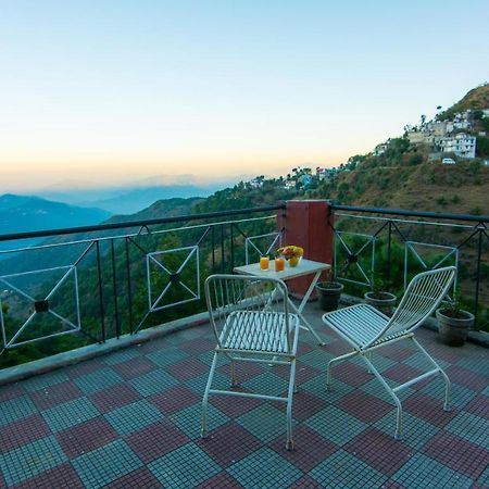Livingstone 2Bhk Cozy Homestay In Kasauli Hills מראה חיצוני תמונה