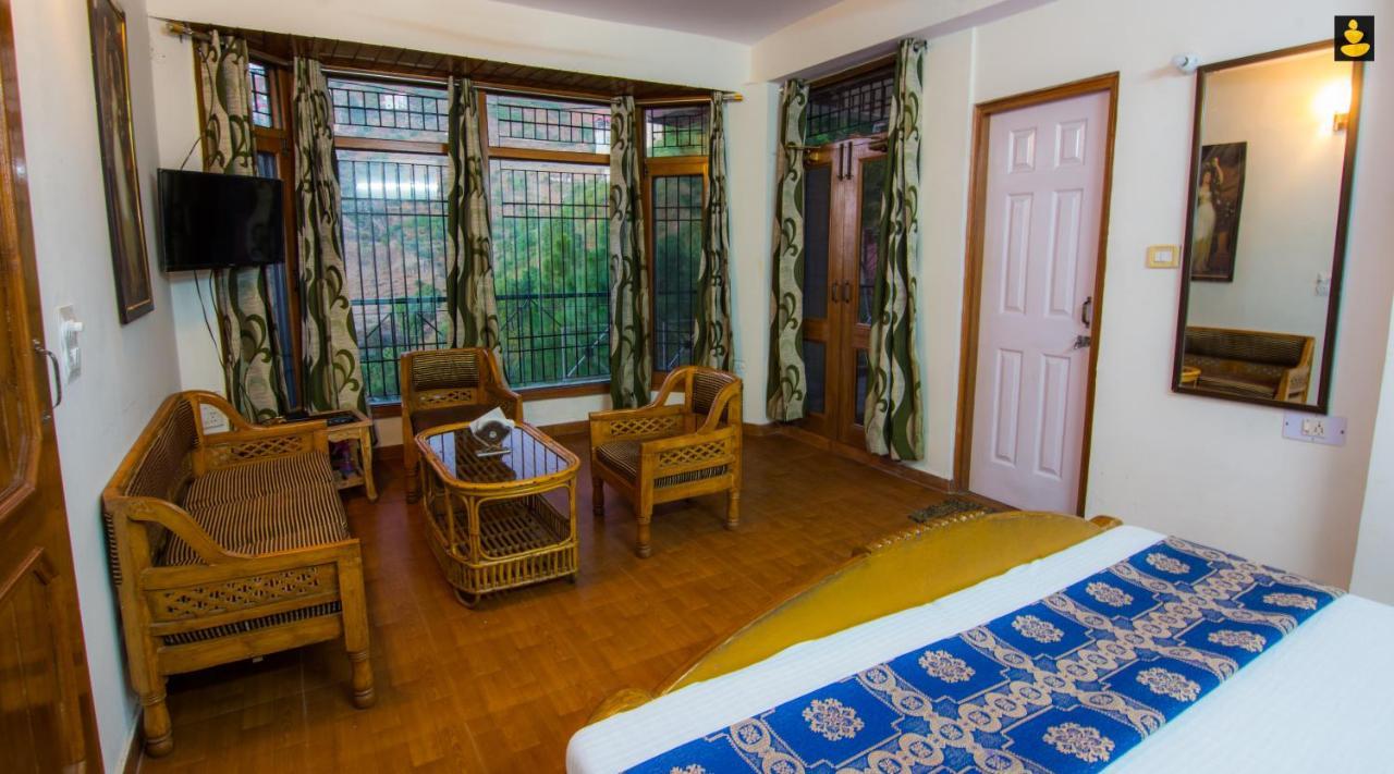 Livingstone 2Bhk Cozy Homestay In Kasauli Hills מראה חיצוני תמונה